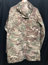 Charger l'image dans la galerie, British Army MTP Camouflaged Windproof Combat Jacket Smock-Size 180/96 - The Militaria Shop