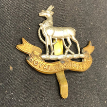 Load image into Gallery viewer, Original WW2 British Army Cap Badge - Royal Warwickshire Regiment - The Militaria Shop