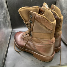Lade das Bild in den Galerie-Viewer, British Army Surplus Brown Leather YDS Combat Patrol Boots - Size UK 9 M - The Militaria Shop