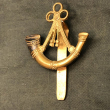 Charger l'image dans la galerie, Original British Army Cap/Beret Badge - Light Infantry - The Militaria Shop