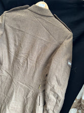 Load image into Gallery viewer, Grade 1 British Army FAD No2 Dress Uniform Jacket - Size 170/96/80 - The Militaria Shop