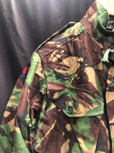 Load image into Gallery viewer, Vintage British Army Surplus Camouflaged Combat DPM Jacket - Size 170/96 - The Militaria Shop