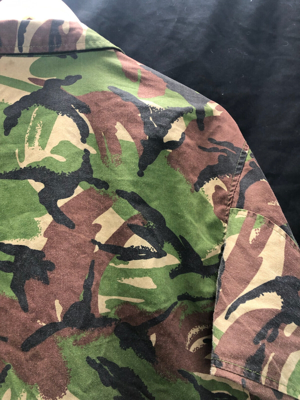 Genuine British Army DPM Camouflage Jacket - Size 180/104 - The Militaria Shop