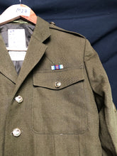 Load image into Gallery viewer, Grade 1 Used British Army No.2 Dress Uniform Jacket - Size 164/100/84 - The Militaria Shop