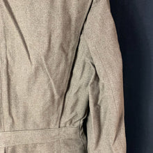 Lade das Bild in den Galerie-Viewer, Original WW2 US Army Class A Dress Jacket 1942 - Private Ryan Prop - 39" Large - The Militaria Shop