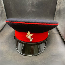 Lade das Bild in den Galerie-Viewer, Genuine British Army Cap REME Electrical Mechanical Engineers & Badge - Size 54 - The Militaria Shop