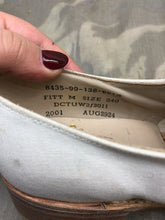 Load image into Gallery viewer, Genuine British Army Women's White Summer Shoes - WW2 Pattern - Size UK 5.5 L - The Militaria Shop