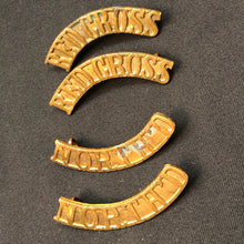 Load image into Gallery viewer, Original WW1/WW2 British Army Red Cross Northumberland Brass Shoulder Title Set - The Militaria Shop