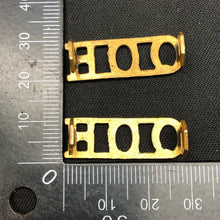 Load image into Gallery viewer, Original WW1/WW2 British Army Queen's Own Hussars Q.O.H Shoulder Title Set - The Militaria Shop