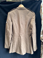 Charger l'image dans la galerie, Grade 1 British Army FAD No2 Dress Uniform Jacket - Size 188/104/88 - The Militaria Shop