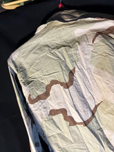 Load image into Gallery viewer, Gulf War US Army DCU Camouflaged Combat Field Coat/Jacket - Small/X-Short - The Militaria Shop