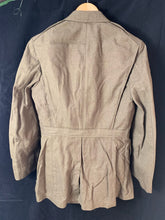 Lade das Bild in den Galerie-Viewer, Original WW2 US Army Class A Dress Jacket 1940 - Private Ryan Prop - 39" Long - The Militaria Shop