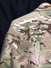 Lade das Bild in den Galerie-Viewer, British Army MTP Camouflaged Combat Jacket Warm Weather - Size 40" Chest - The Militaria Shop