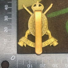 Load image into Gallery viewer, Original WW2 British Army Cap Badge - Hampshire Yeomanry Carabinier - The Militaria Shop