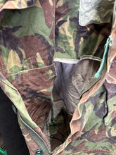 Load image into Gallery viewer, Surplus British Army DPM Pattern Camouflaged Smock Combat-180/96 - The Militaria Shop