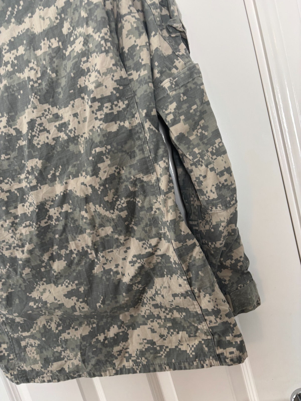 Surplus US Army ACU Combat Uniform Jacket-Xsmall-XLarge - The Militaria Shop