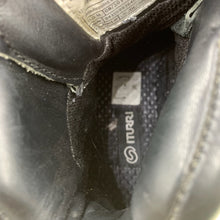 Charger l'image dans la galerie, British Army Surplus Black Leather ITURRI Combat Patrol Boots - Size UK 6 L - The Militaria Shop