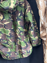 Load image into Gallery viewer, British Army DPM Camouflaged jacket Smock Windproof -Size 160/104 - The Militaria Shop