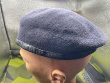 Load image into Gallery viewer, Original British Army Signals Regiment Beret with Badge - Size 56cm - The Militaria Shop