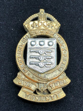 Load image into Gallery viewer, Original WW2 British Army Royal Army Ordnance Corps RAOC Cap Badge - The Militaria Shop