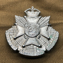 Load image into Gallery viewer, Original WW1 British Army 5th (Cumberland) Batallion Border Regiment Cap Badge - The Militaria Shop