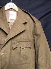 Load image into Gallery viewer, Original British Army No.2 Dress Uniform Jacket - Grade 1 - Size 15 - 36" Chest - The Militaria Shop