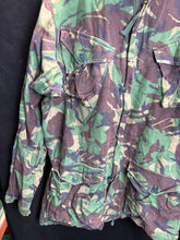 Load image into Gallery viewer, Surplus British Army DPM Pattern Camouflaged Smock Combat-42in Chest - The Militaria Shop