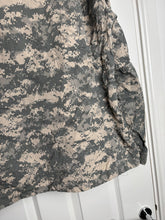 Load image into Gallery viewer, Surplus US Army ACU Combat Uniform Jacket-52 chest - The Militaria Shop
