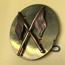 Load image into Gallery viewer, Original WW2 British Army Brass Signallers Flag Sleeve Badge - The Militaria Shop