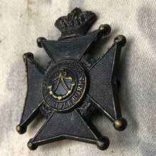 Load image into Gallery viewer, Original British Army Victorian KIng's Royal Rifle Corps KRRC Militia Cap Badge - The Militaria Shop