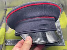 Lade das Bild in den Galerie-Viewer, Genuine British Army Mercian Regiment Peaked Cap - Size 53cm - The Militaria Shop