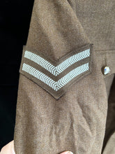 Load image into Gallery viewer, Grade 1 British Army FAD No2 Dress Uniform Jacket - Size 170/92/76 - The Militaria Shop