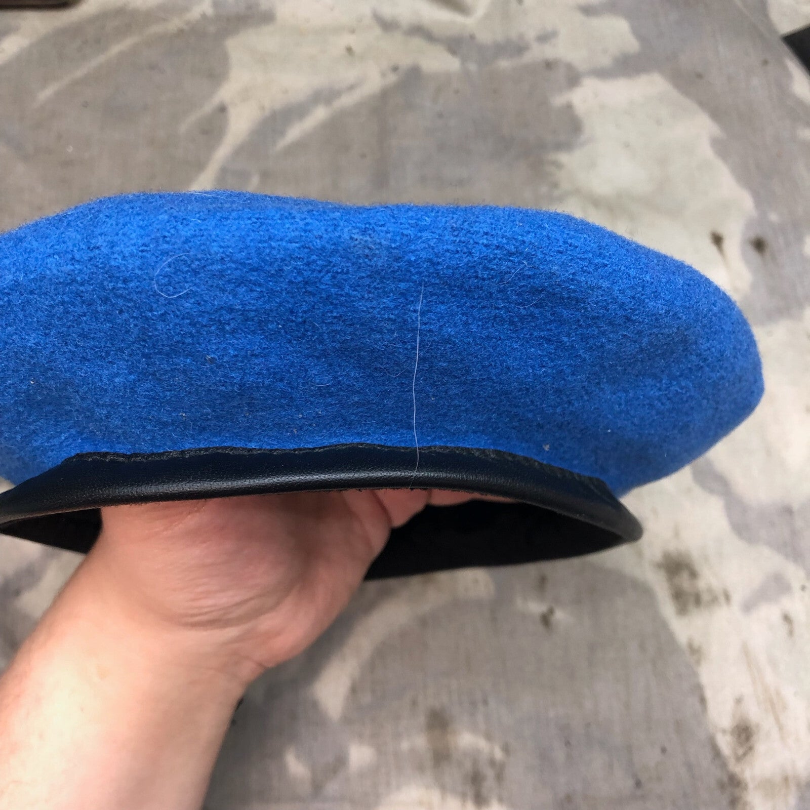 Genuine British Army Forces Beret - UN United Nations - Size 53 - The Militaria Shop