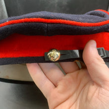 Lade das Bild in den Galerie-Viewer, British Army Women's Royal Peaked Cap - Size 57 - The Militaria Shop
