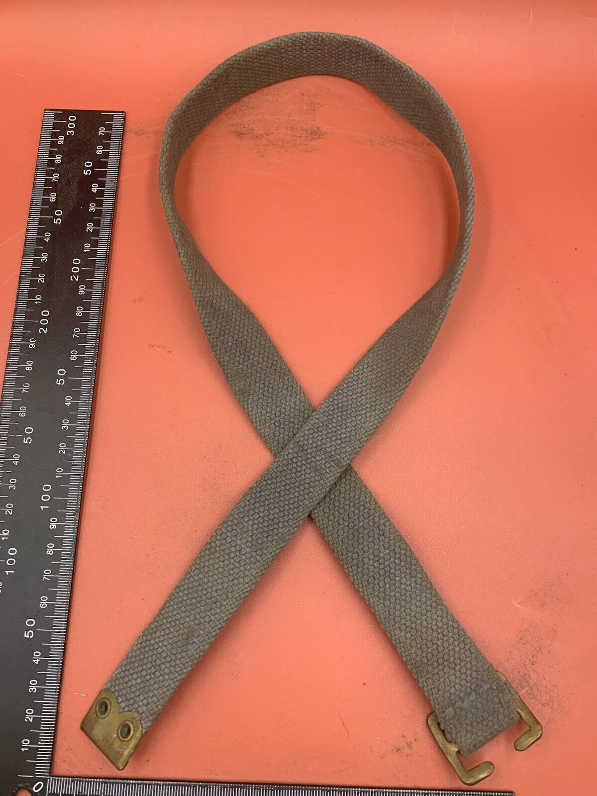Original WW2 British RAF 37 Pattern Large Pack Equipment Strap The original-ww2-british-raf-37-pattern-large-pack-equipment-strap-the
