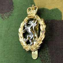 Charger l'image dans la galerie, Original British Staybrite Army Cap Badge - Women's Royal Army Corps - The Militaria Shop