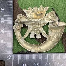 Lade das Bild in den Galerie-Viewer, Original WW2 British Army Cornwall Light Infantry CLI Sweetheart Brooch - The Militaria Shop