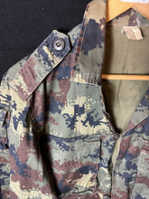 Load image into Gallery viewer, Genuine ROK Republic of Korea Navy Camouflaged Jacket Uniform - 44" Chest - The Militaria Shop