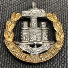 Load image into Gallery viewer, Original WW2 British Army Cap Badge - Dorsetshire Regiment - The Militaria Shop