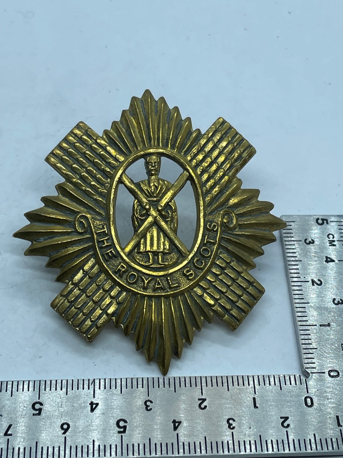Original British Army WW1 WW2 The Royal Scots Regiment Cap Badge