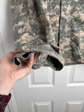 Load image into Gallery viewer, Surplus US Army ACU Combat Uniform Jacket-Medium Regular - The Militaria Shop