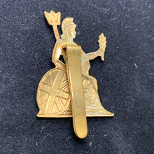 Lade das Bild in den Galerie-Viewer, Original WW2 British Army Cap Badge - Norfolk Regiment - The Militaria Shop