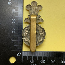 Load image into Gallery viewer, Original WW1 British Army Cap Badge - Yorkshire Hussars - The Militaria Shop