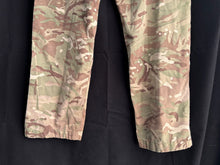 Lade das Bild in den Galerie-Viewer, Genuine British Army MTP Combat Trousers - Size 30 Inch Waist - The Militaria Shop