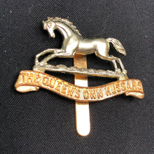 Lade das Bild in den Galerie-Viewer, Genuine British Army The Queen's Own Hussars Cap Badge - The Militaria Shop