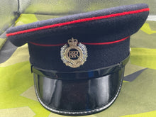 Lade das Bild in den Galerie-Viewer, Original British Army - Royal Engineers Peaked Cap - Size 56cm - The Militaria Shop