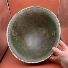 Lade das Bild in den Galerie-Viewer, Image #11