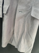 Charger l'image dans la galerie, Genuine British Army Surplus Household Guards Greatcoat Overcoat Size 88cm - The Militaria Shop