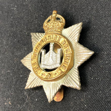 Load image into Gallery viewer, Genuine WW2 British Army Brass Cap Badge - Devonshire Regiment - The Militaria Shop