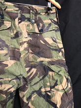 Charger l'image dans la galerie, Genuine British Army DPM Camouflaged Combat Trousers - Size 82/80/96 - The Militaria Shop